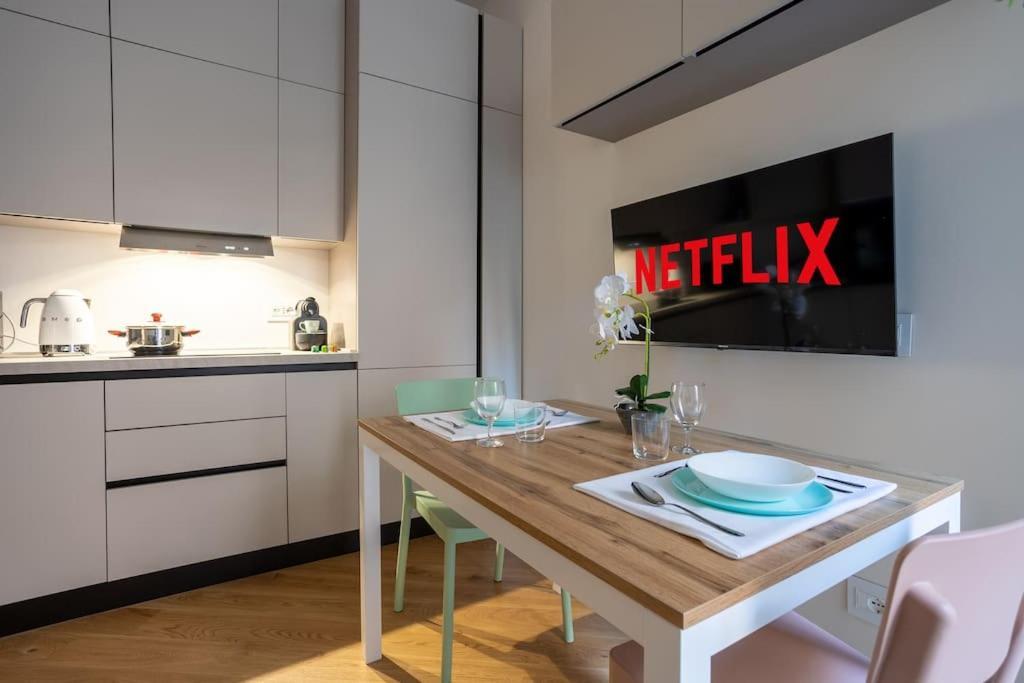 Duomo-Fiera Mi Master Suite Design Wifi+Netflix มิลาน ภายนอก รูปภาพ